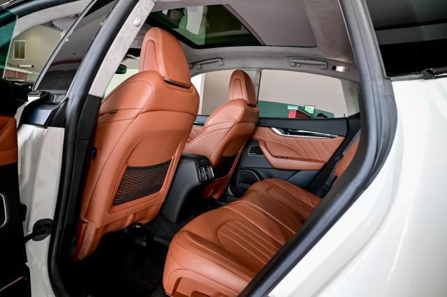 Maserati Levante  2022