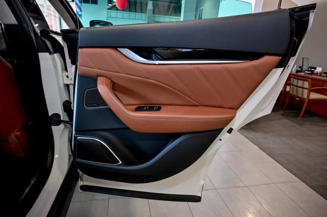 Maserati Levante  2022