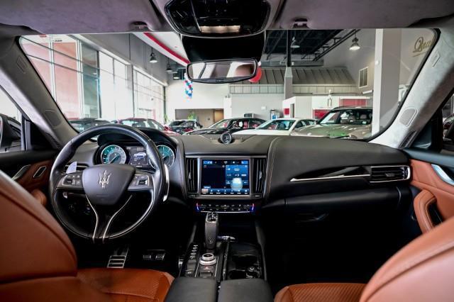 Maserati Levante  2022