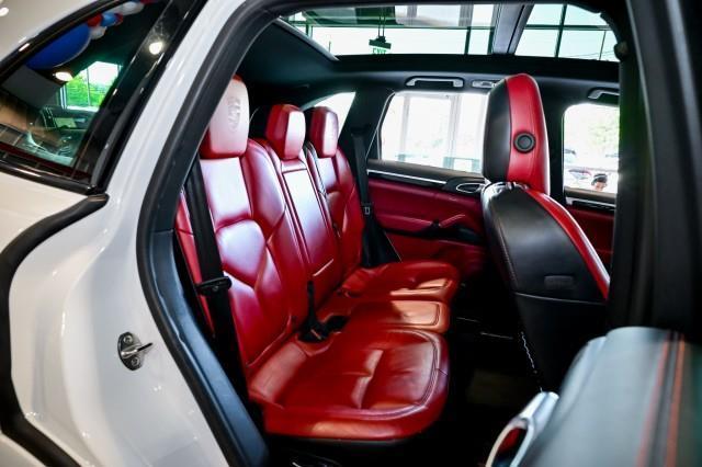 Porsche Cayenne  2018