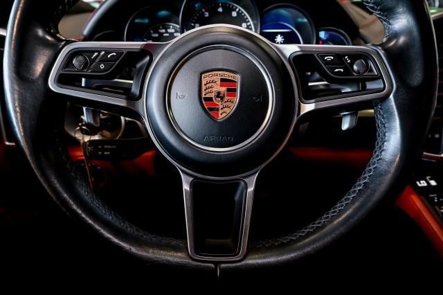 Porsche Cayenne  2018