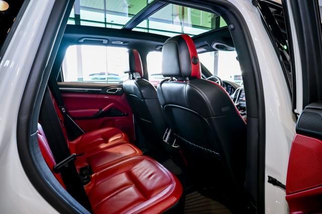 Porsche Cayenne  2018