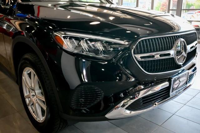 Mercedes-Benz GLC-Class  2023