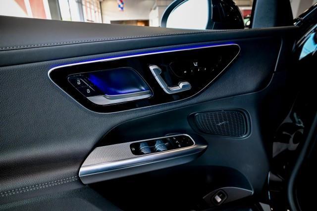 Mercedes-Benz GLC-Class  2023