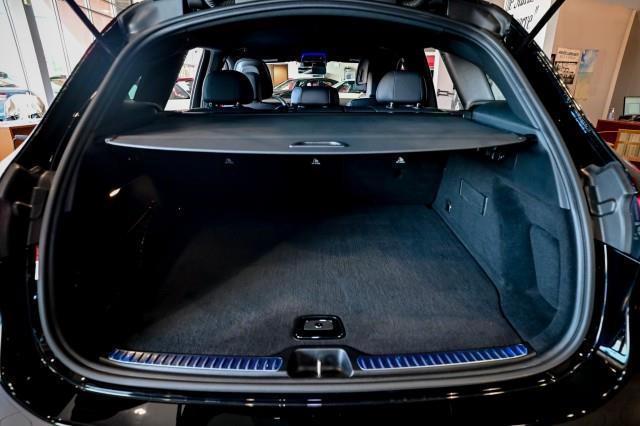 Mercedes-Benz GLC-Class  2023