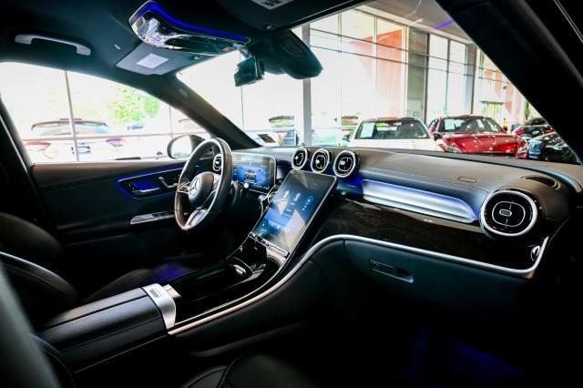 Mercedes-Benz GLC-Class  2023
