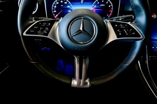 Mercedes-Benz GLC-Class  2023