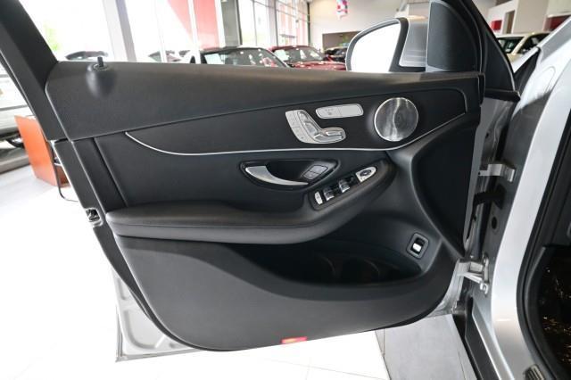 Mercedes-Benz GLC-Class  2020