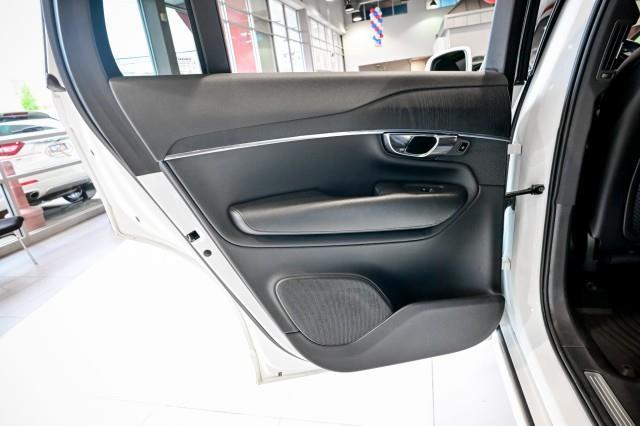 Volvo XC90  2020