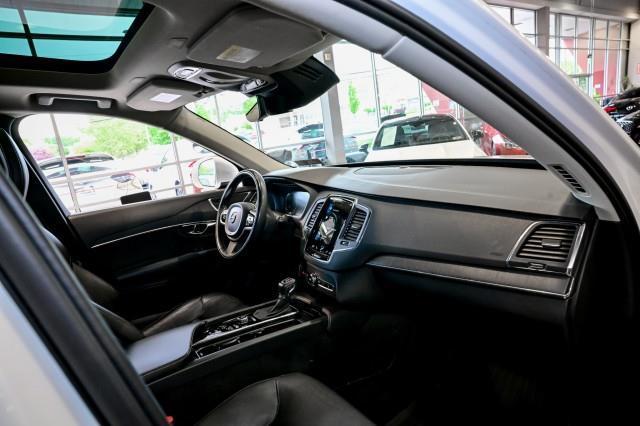 Volvo XC90  2020