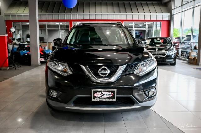 Nissan Rogue  2015