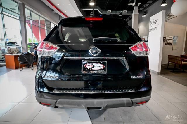 Nissan Rogue  2015