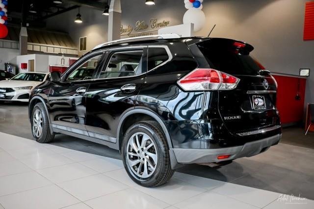 Nissan Rogue  2015