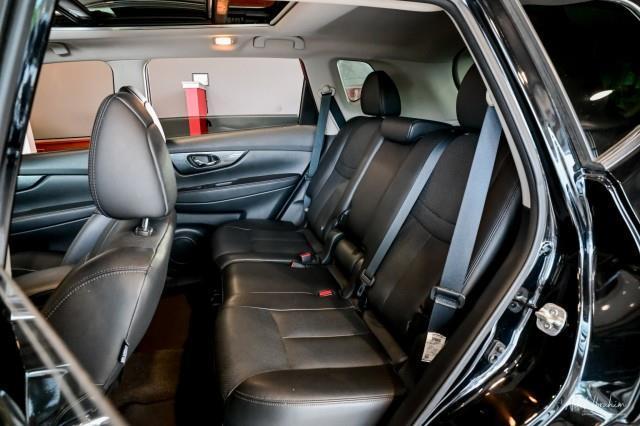 Nissan Rogue  2015