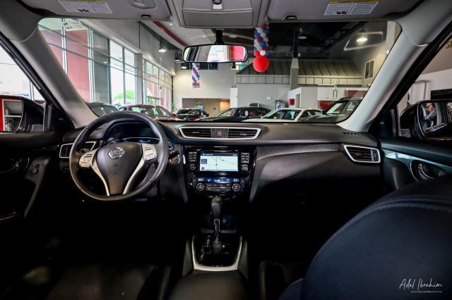 Nissan Rogue  2015