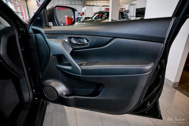 Nissan Rogue  2015