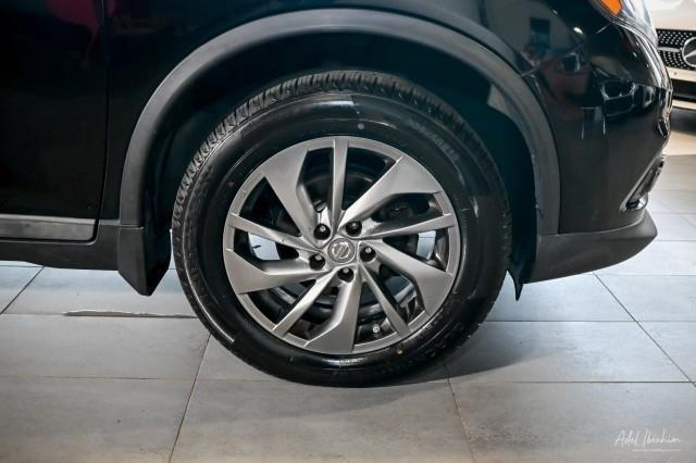 Nissan Rogue  2015