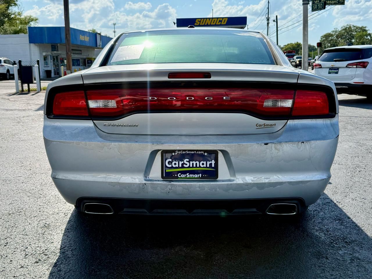 Dodge Charger SE 2012