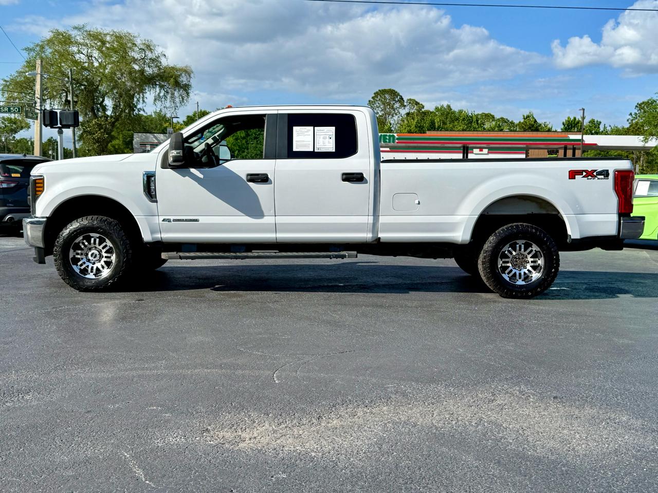 Ford F-250 SD XL Crew Cab 4WD 2017