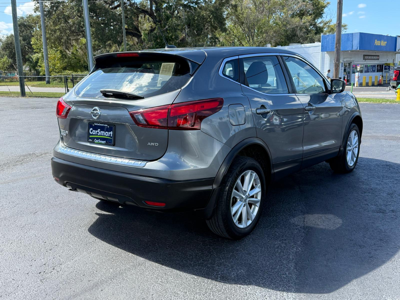 Nissan Rogue Sport S 4D SUV AWD 2018