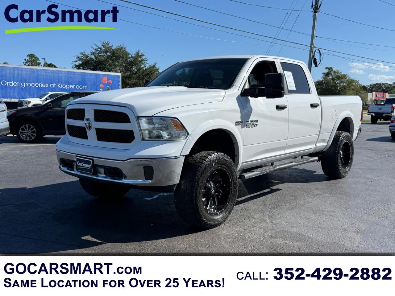 RAM 1500 4WD Crew Cab 140.5" Outdoorsman 2017