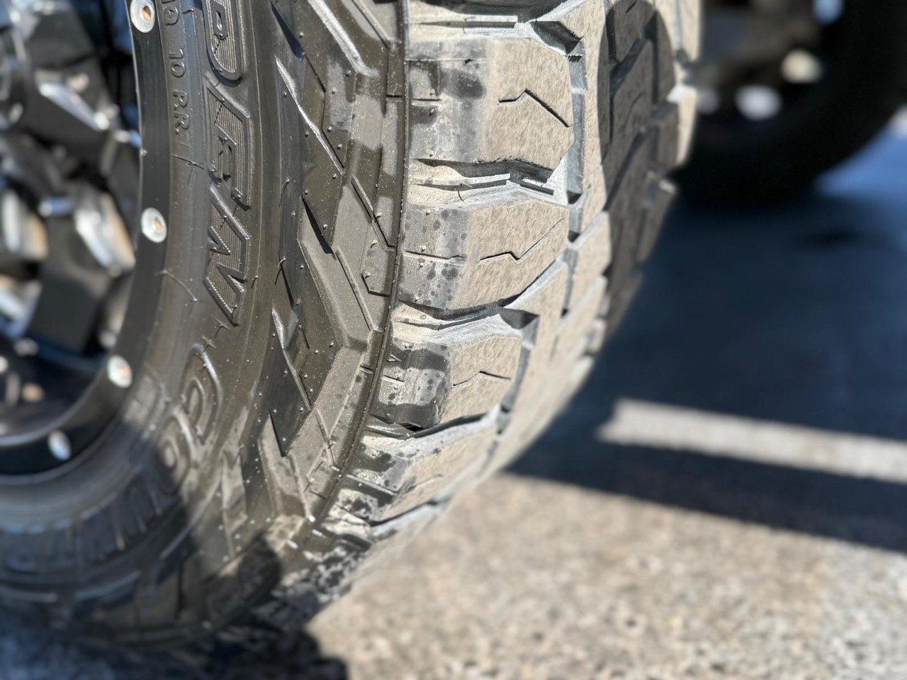RAM 1500 4WD Crew Cab 140.5" Outdoorsman 2017