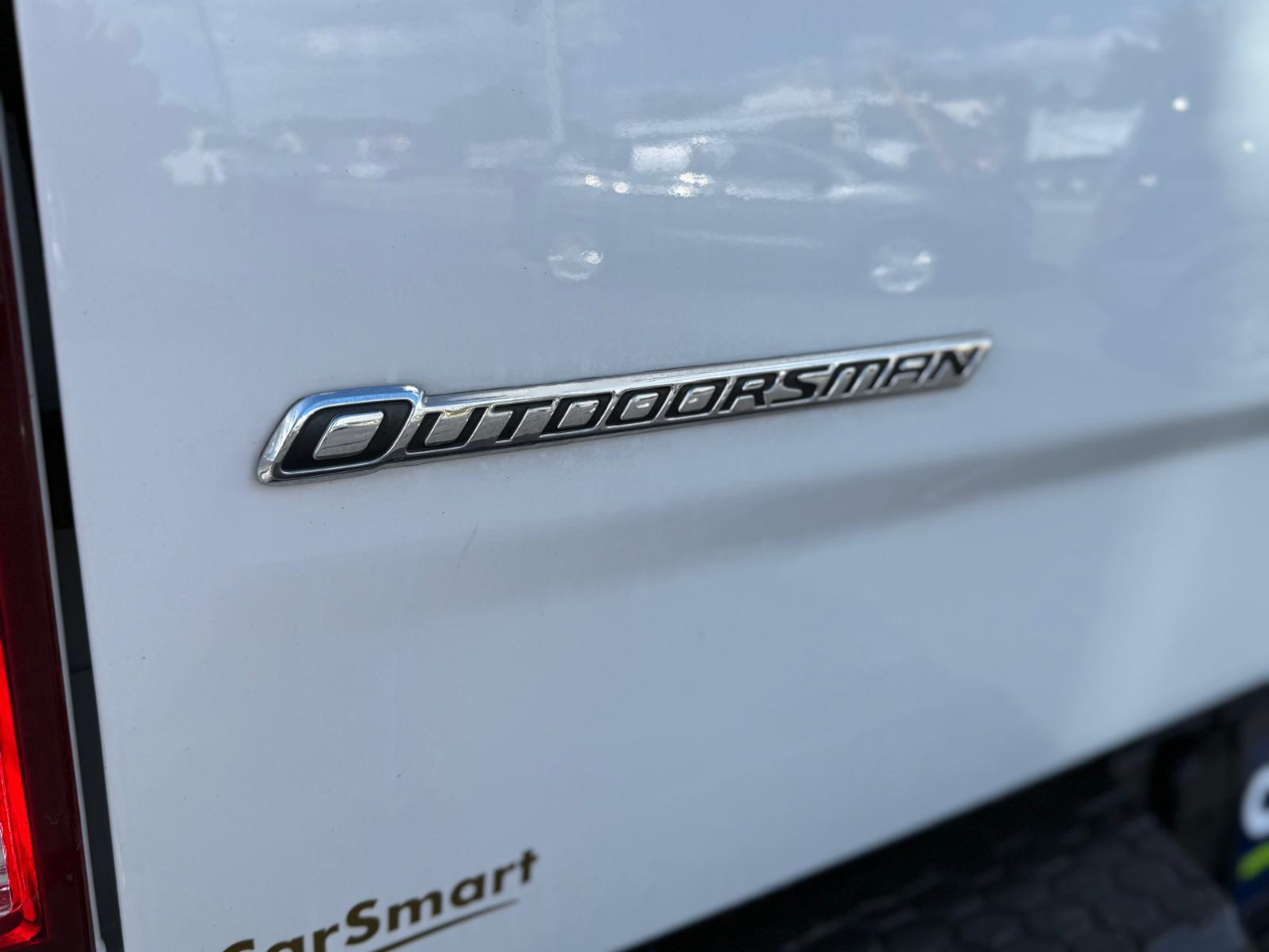 RAM 1500 4WD Crew Cab 140.5" Outdoorsman 2017