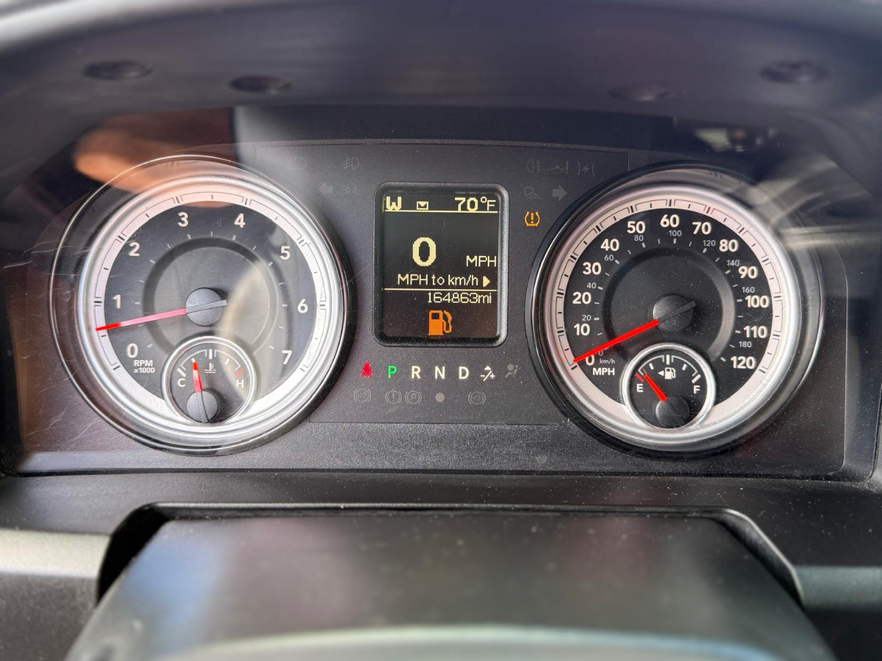 RAM 1500 4WD Crew Cab 140.5" Outdoorsman 2017