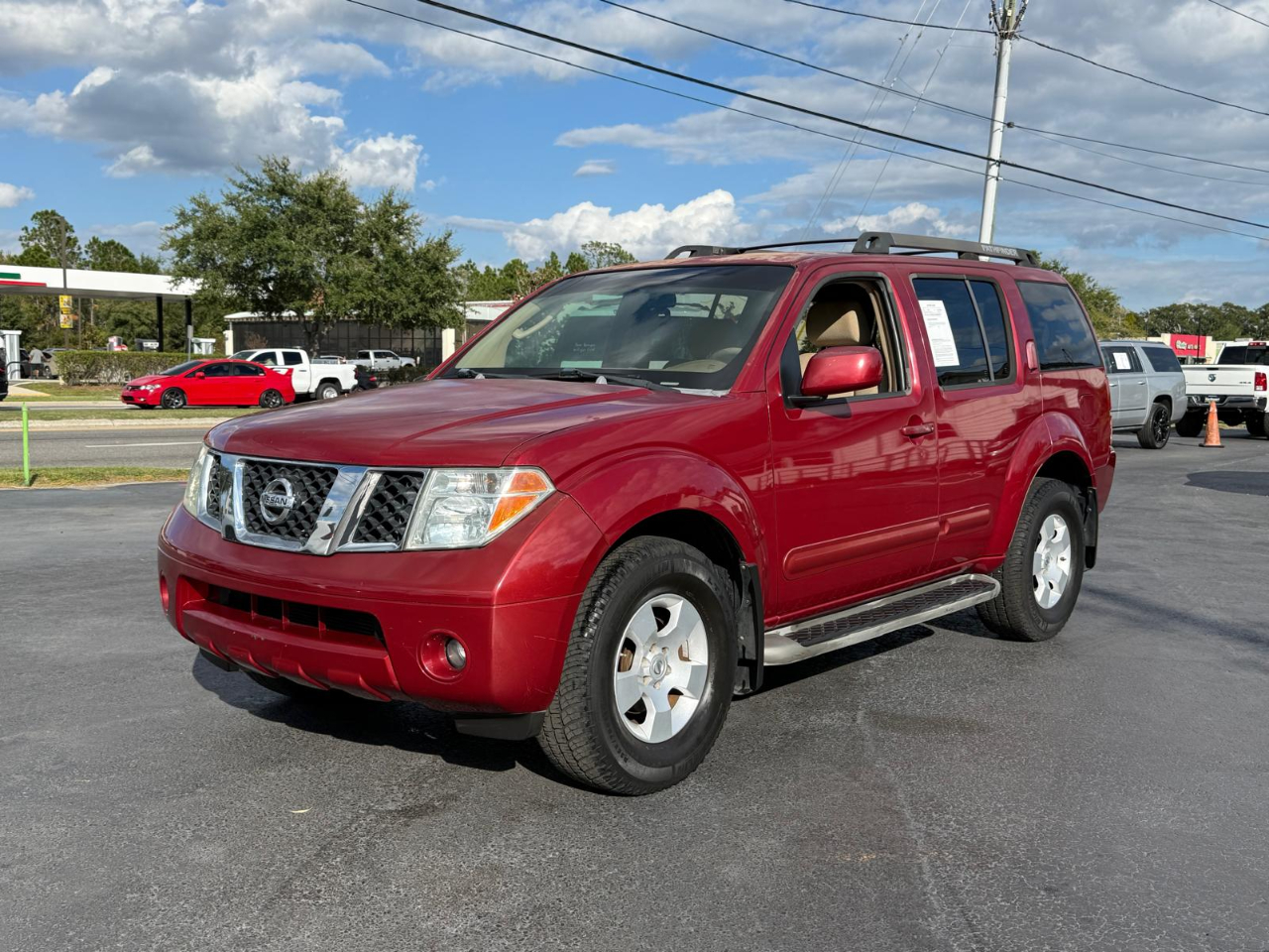 2007 Nissan Pathfinder SE 2WD