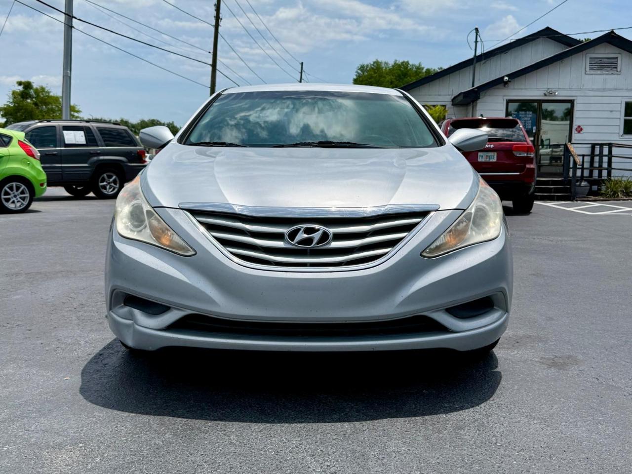 Hyundai Sonata GLS 4D Sedan 2.4 2012