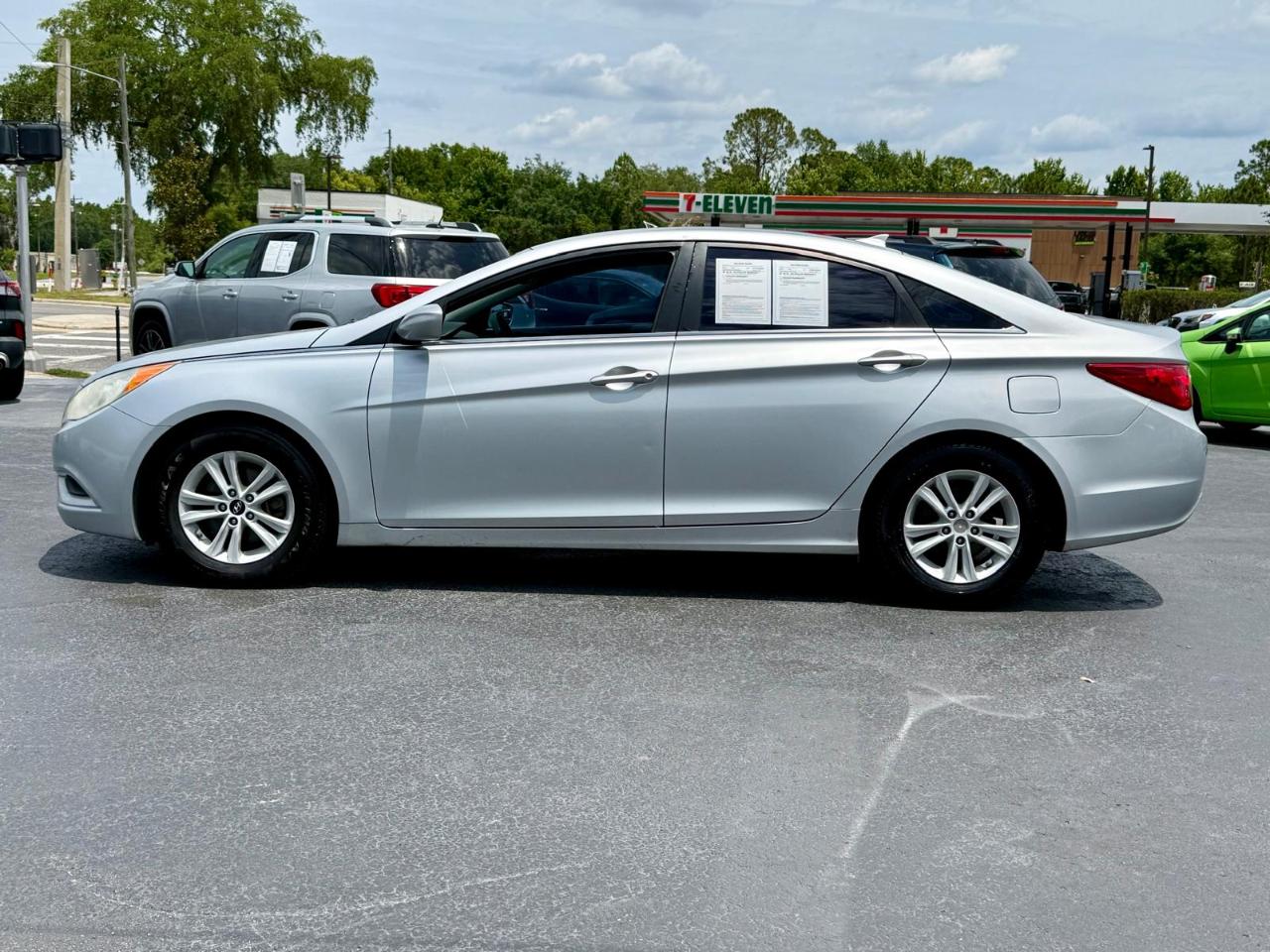 Hyundai Sonata GLS 4D Sedan 2.4 2012