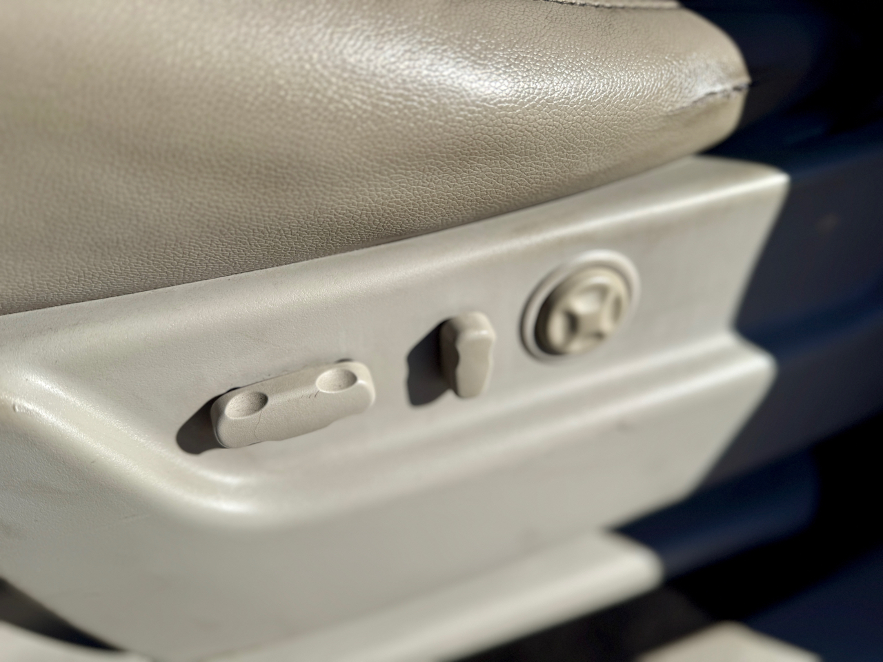 Chevrolet Avalanche LTZ 2WD 2007