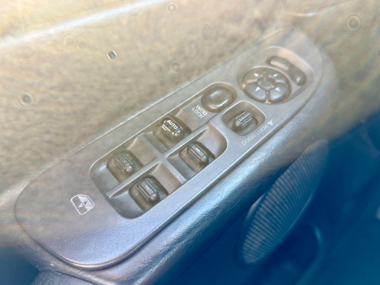 Dodge Ram 1500 SLT Quad Cab Short Bed 2WD 2005