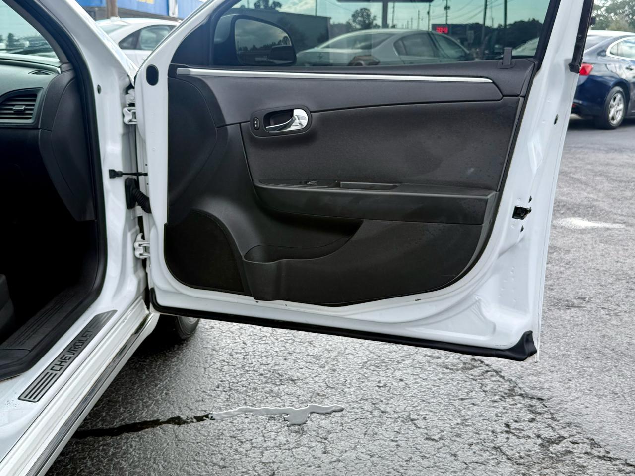 Chevrolet Malibu 1LT 2012