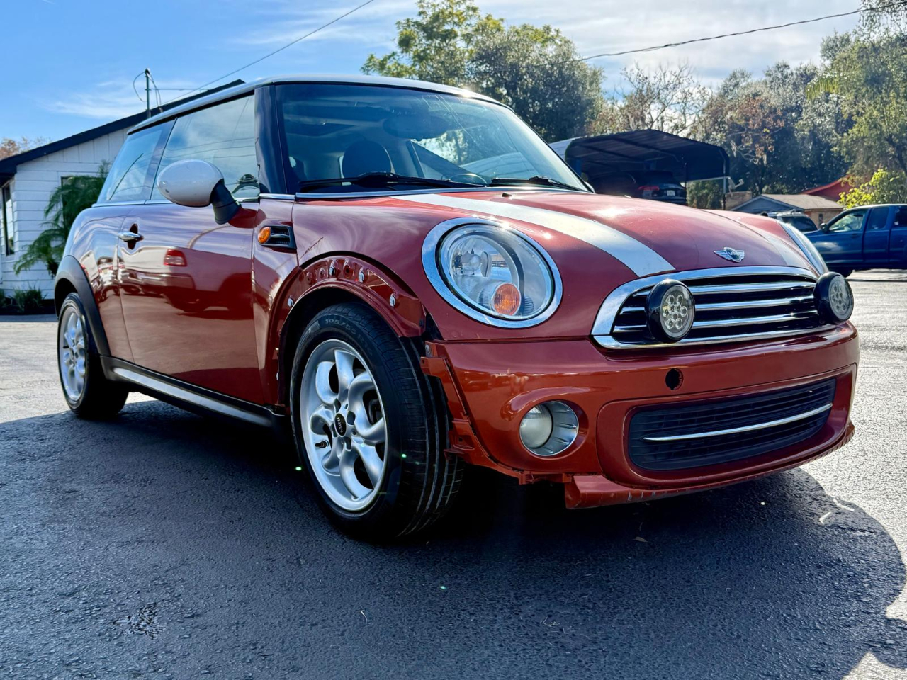 MINI Cooper Base 2D Hatchback 2012