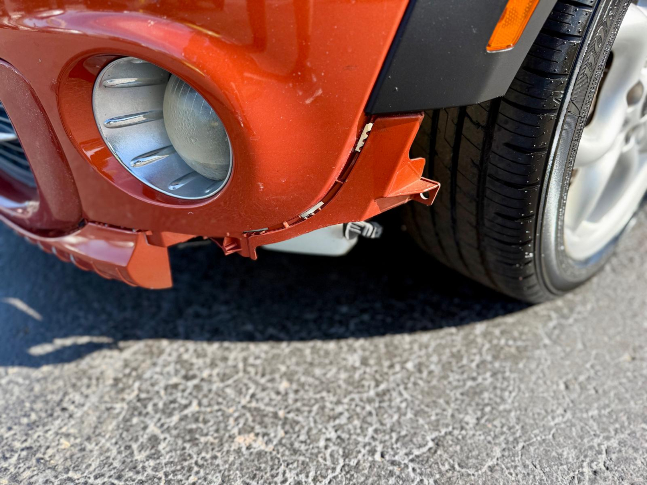 MINI Cooper Base 2D Hatchback 2012