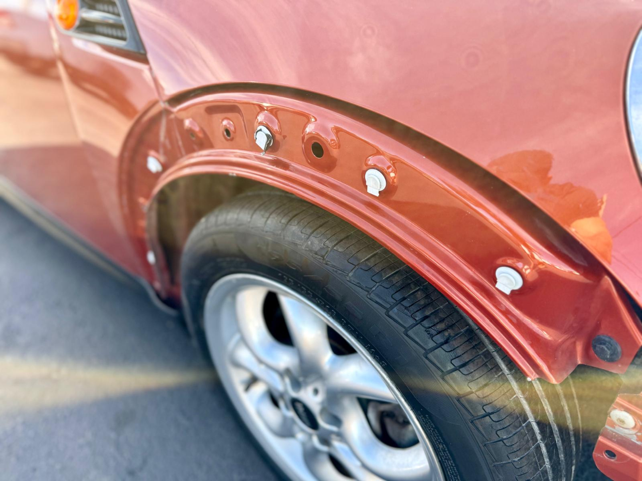 MINI Cooper Base 2D Hatchback 2012