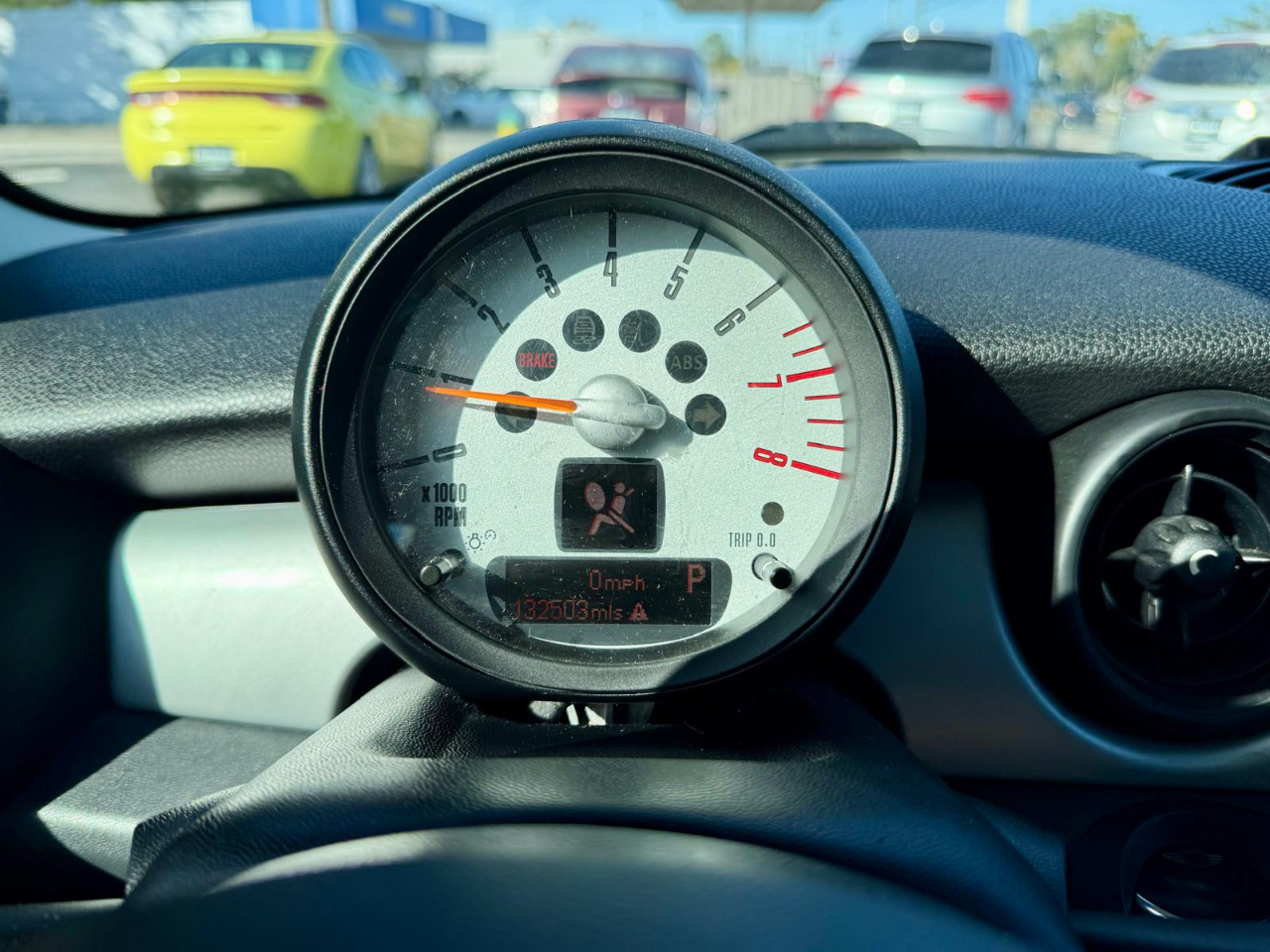 MINI Cooper Base 2D Hatchback 2012