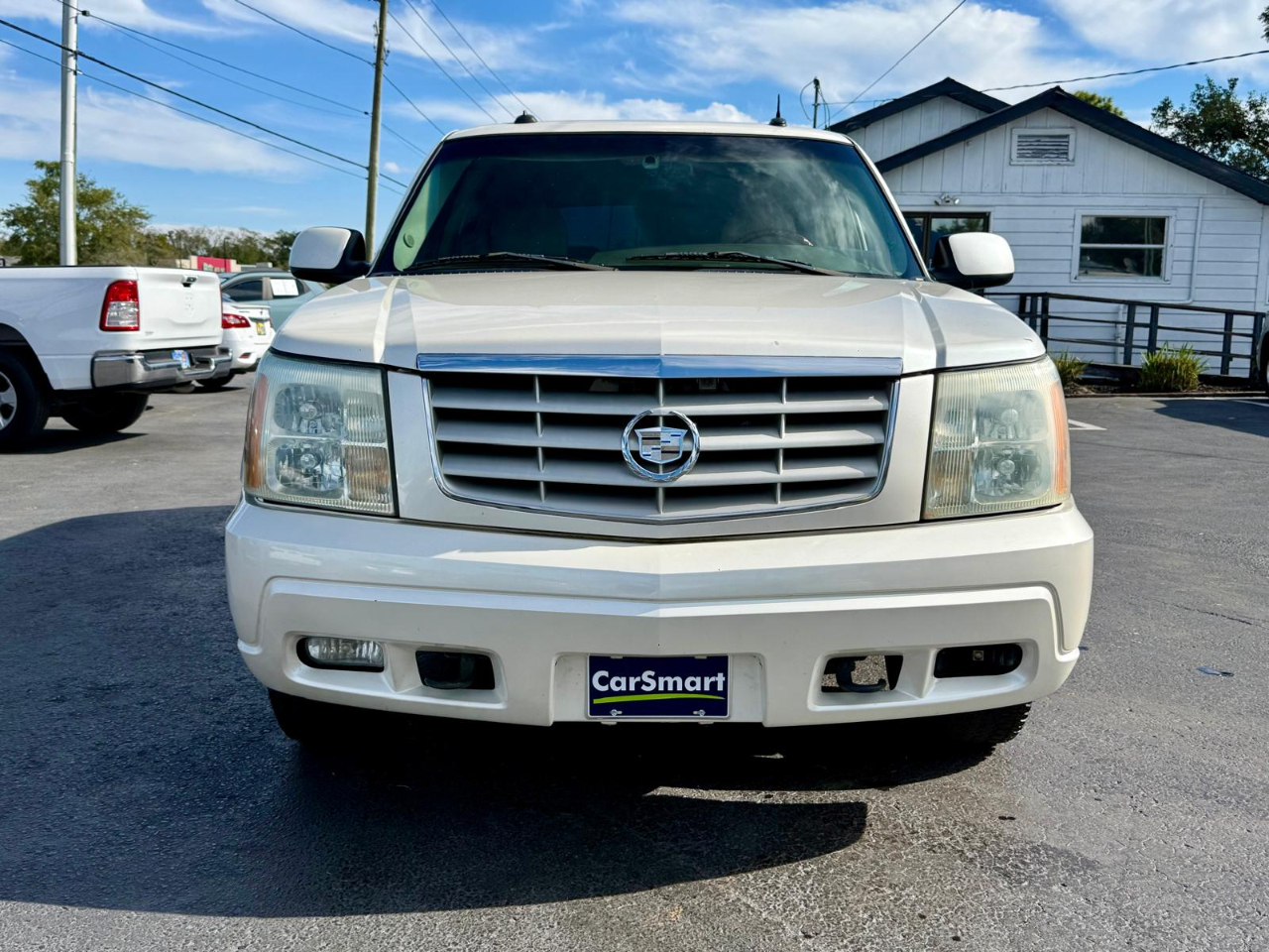 Cadillac Escalade 2WD 2003
