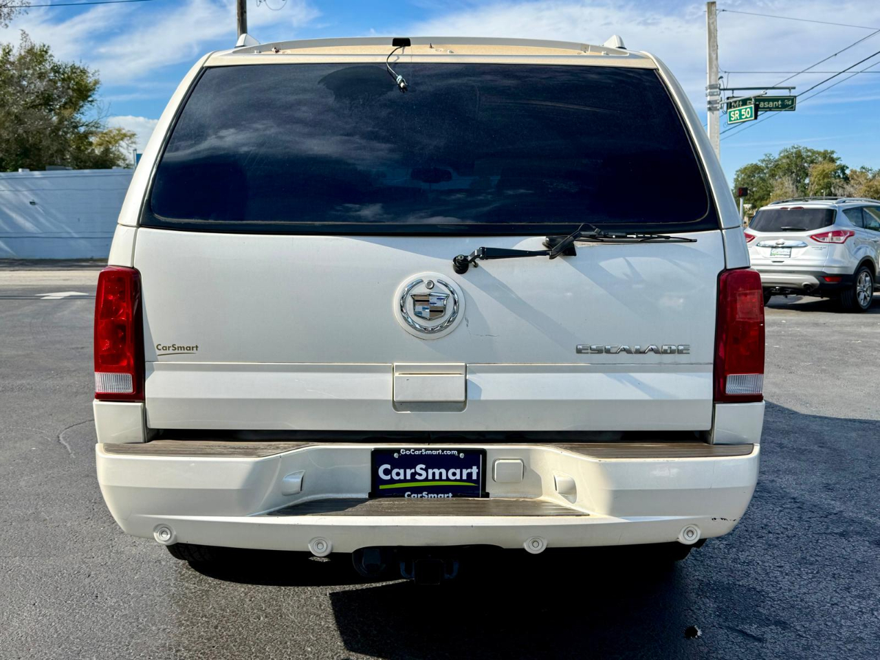 Cadillac Escalade 2WD 2003