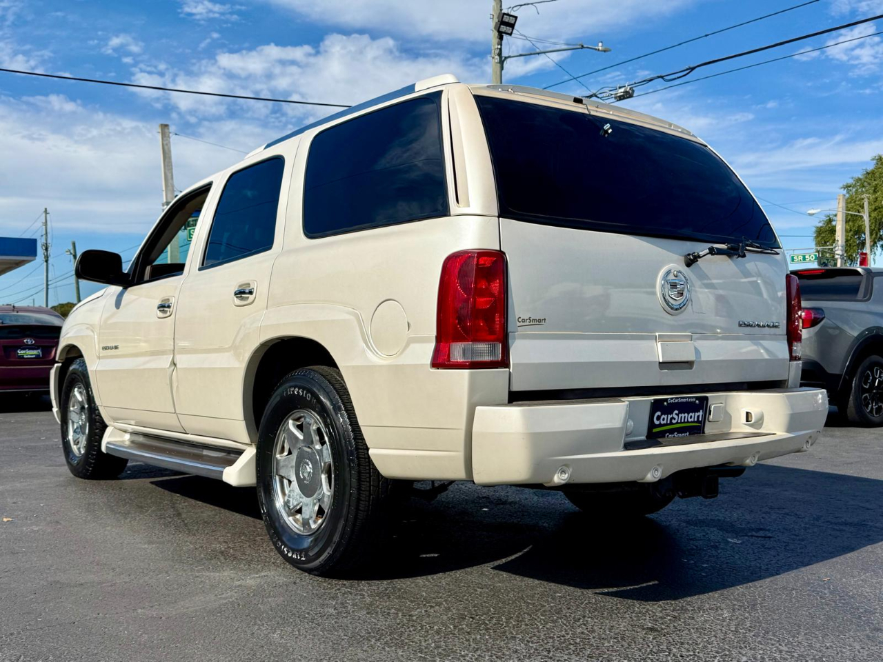 Cadillac Escalade 2WD 2003