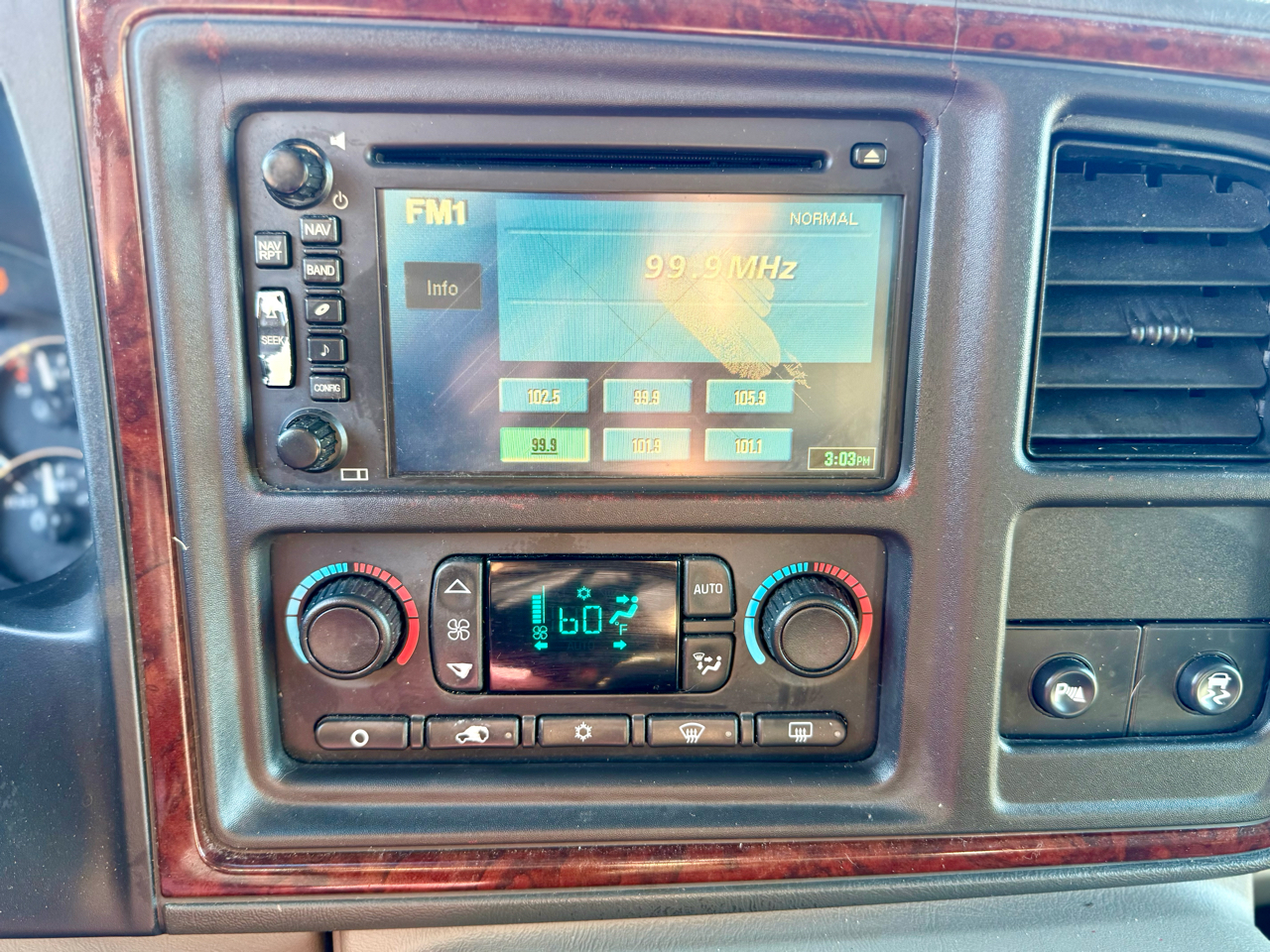 Cadillac Escalade ESV 2005