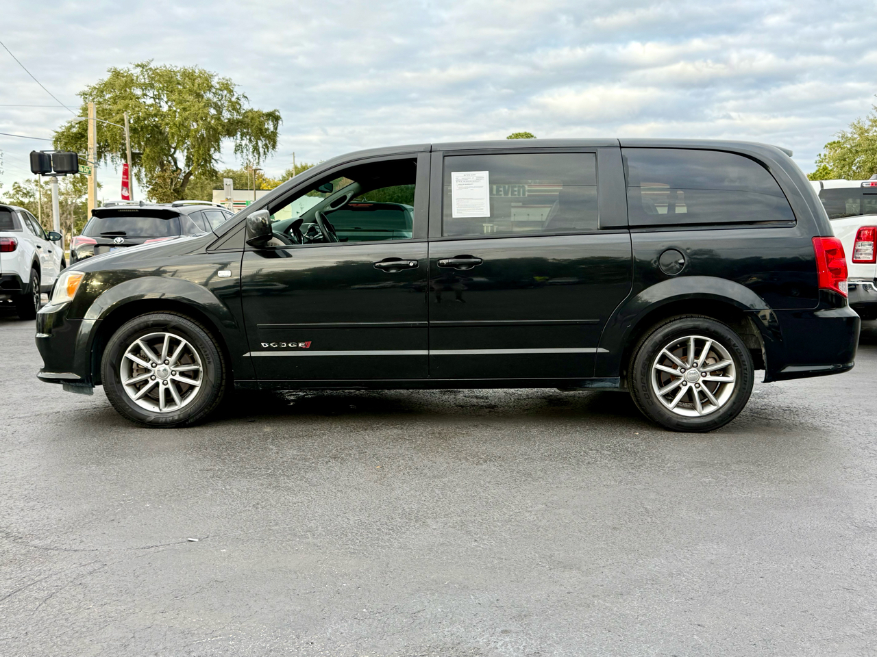 Dodge Grand Caravan SE 2014