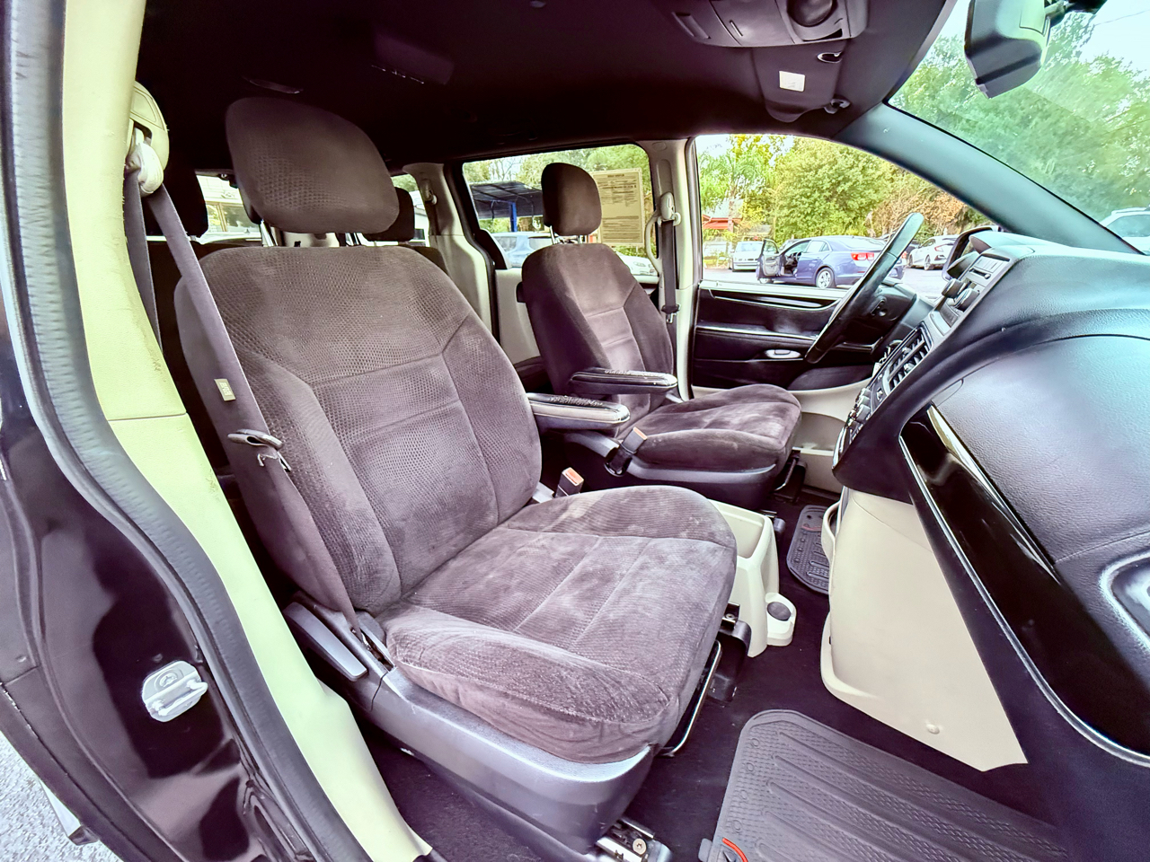 Dodge Grand Caravan SE 2014