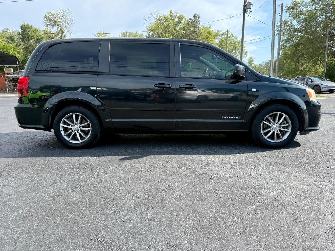 Dodge Grand Caravan SE 2014