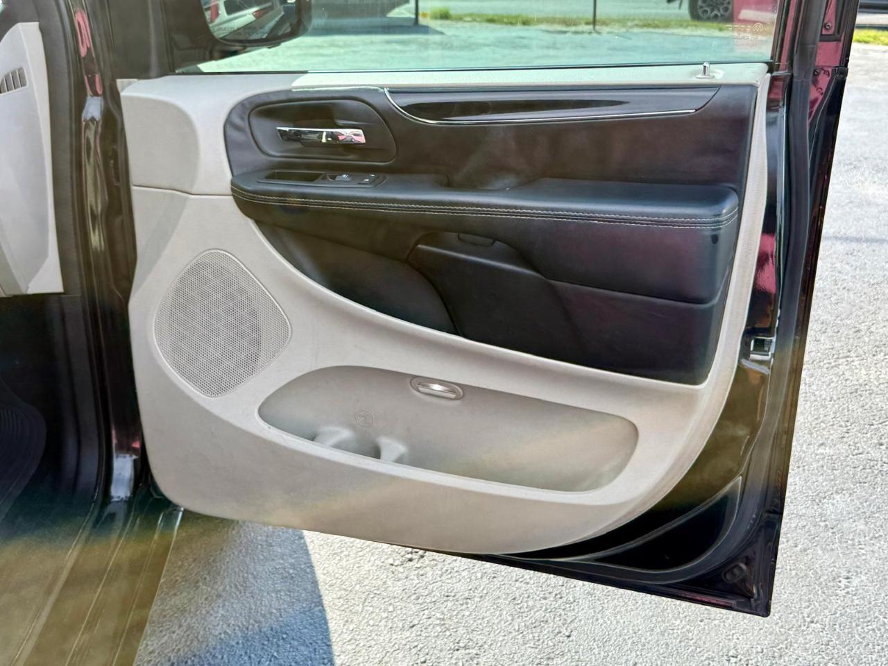 Dodge Grand Caravan SE 2014