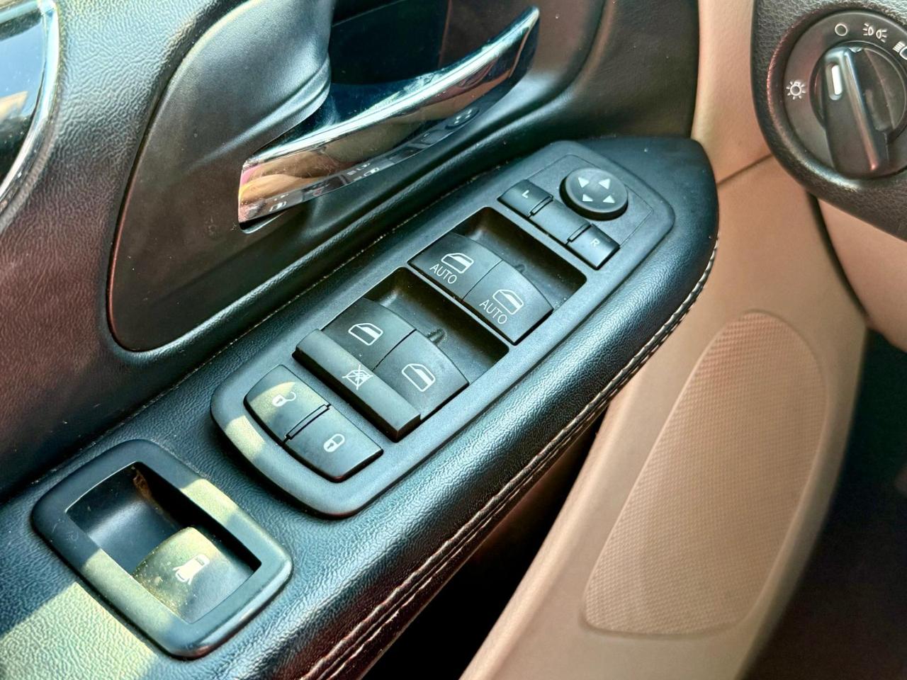 Dodge Grand Caravan SE 2014
