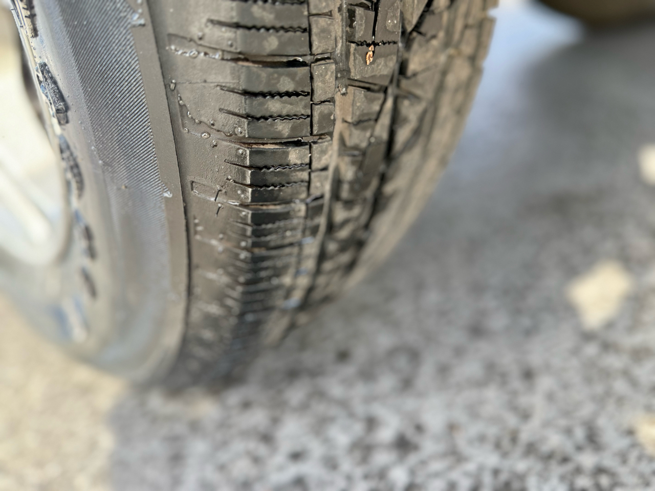 Toyota Tundra Tundra-Grade 5.7L Double Cab 2WD 2012