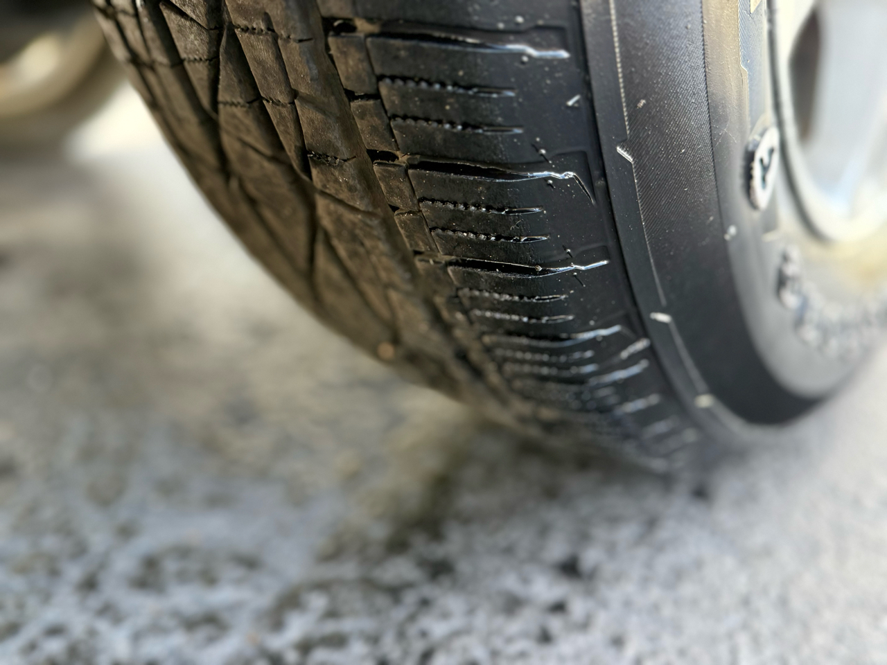 Toyota Tundra Tundra-Grade 5.7L Double Cab 2WD 2012