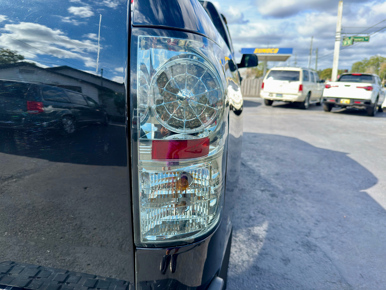 Toyota Tundra Tundra-Grade 5.7L Double Cab 2WD 2012